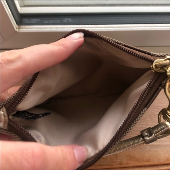 Coach Wallet - Picture 7 of 9